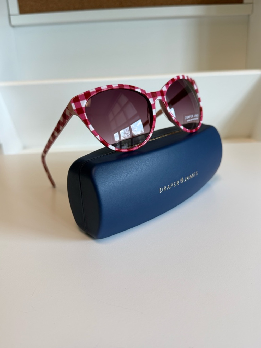 Draper James Women's Sunglasses: Merlot Gingham Frame, Cat-Eye, NEW